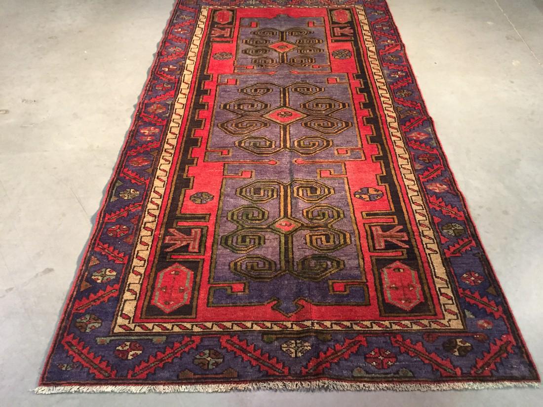 MAGNIFICENT AUTHENTIC PERSIAN RUG 5'.2"X7'.6" (1 of 8)