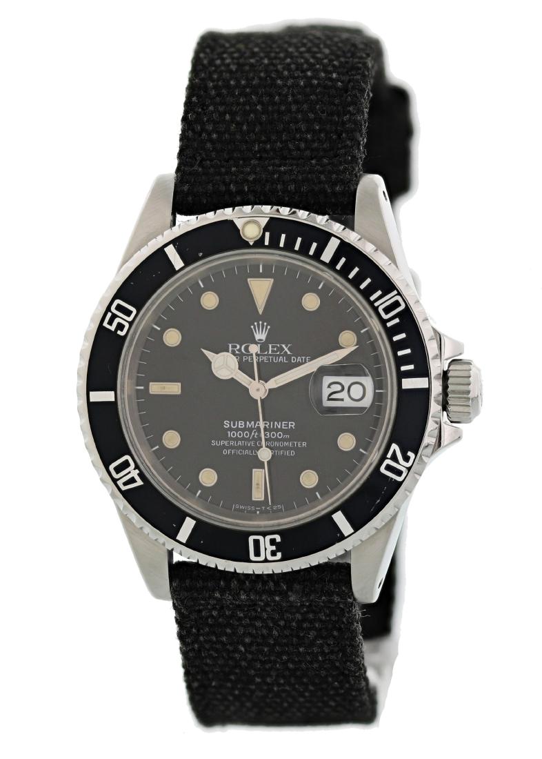 Rolex Submariner Date 16610 Mens Watch (1 of 7)
