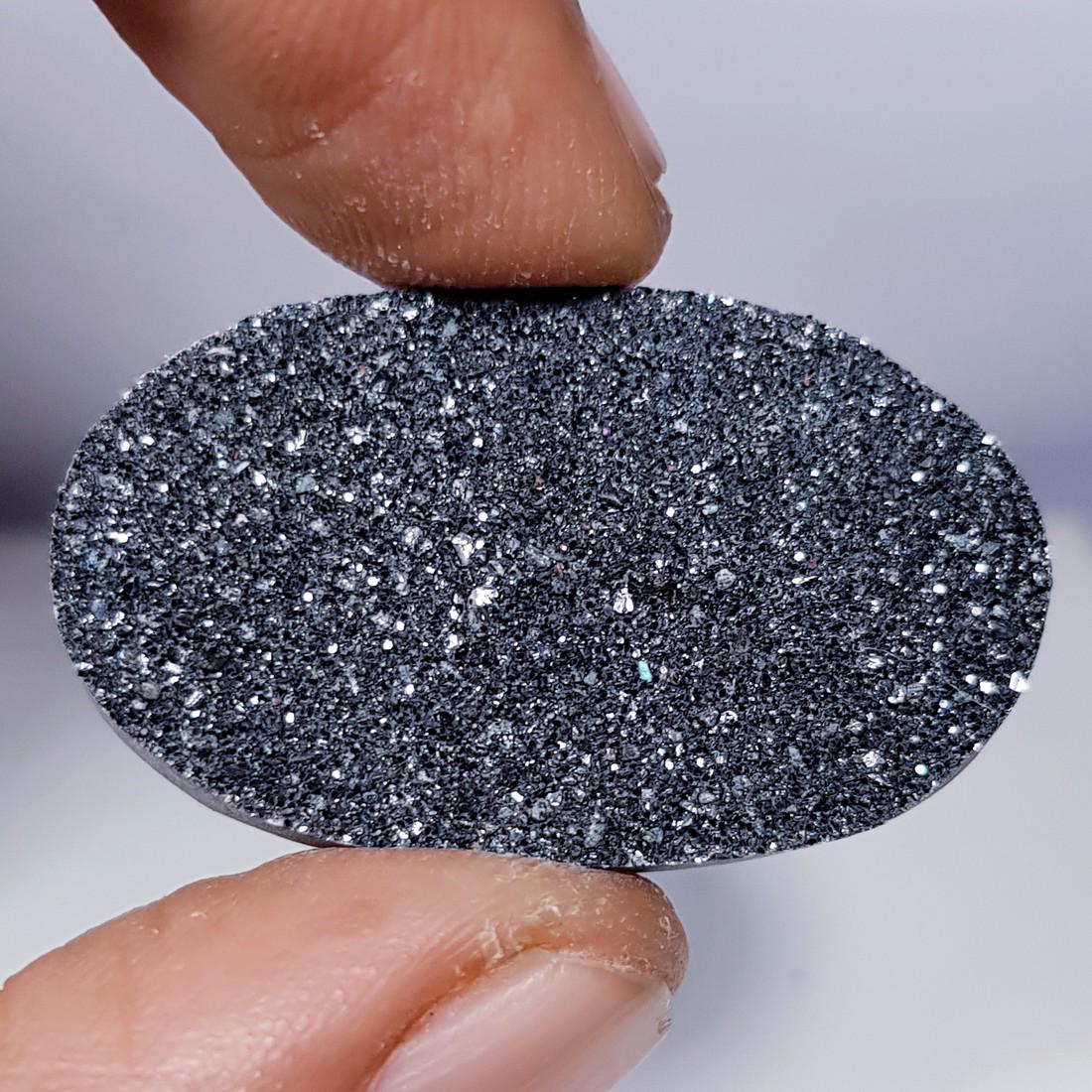 30.85 ct Natural Black Drucy (1 of 4)