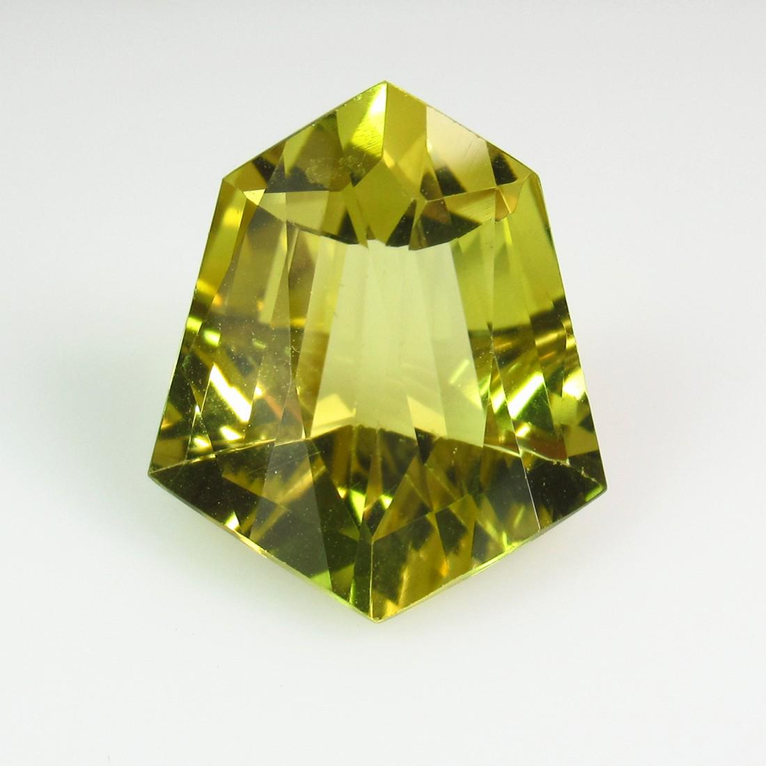 9.26 Ctw Natural Yellow Lemon Quartz Fancy Cut: No Reserve! Item: 9.26 Ctw Natural Yellow Lemon Quartz Fancy Cut Stone Clarity: IF Loose Gemstone: Natural Lemon Quartz Carat Weights: 9.26 Size/Dimensions: 16.20 x 14.40 x 8.50 mm Loupe Clean / Top Q