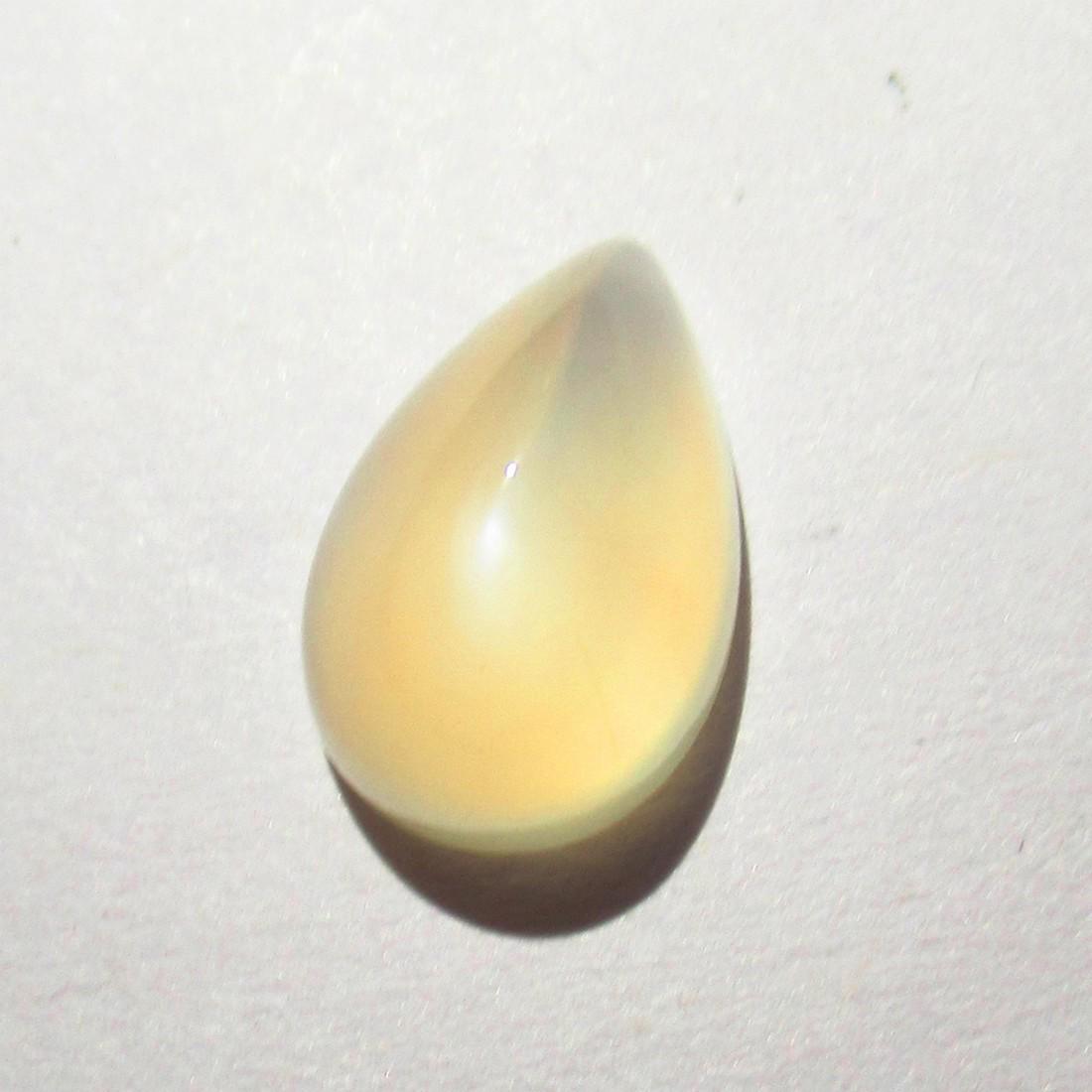 3.93 Ct Genuine Moonstone Catseye 12X8 mm Pear Cab: No Reserve! Item: 3.93 Ct Genuine Moonstone Catseye 12X8 mm Pear Cab Stone Clarity: Transparent Loose Gemstone: Natural Moonstone Catseye Carat Weights: 3.93 Size/Dimensions: 12.00 x 8.00 x 6.60 mm Ni