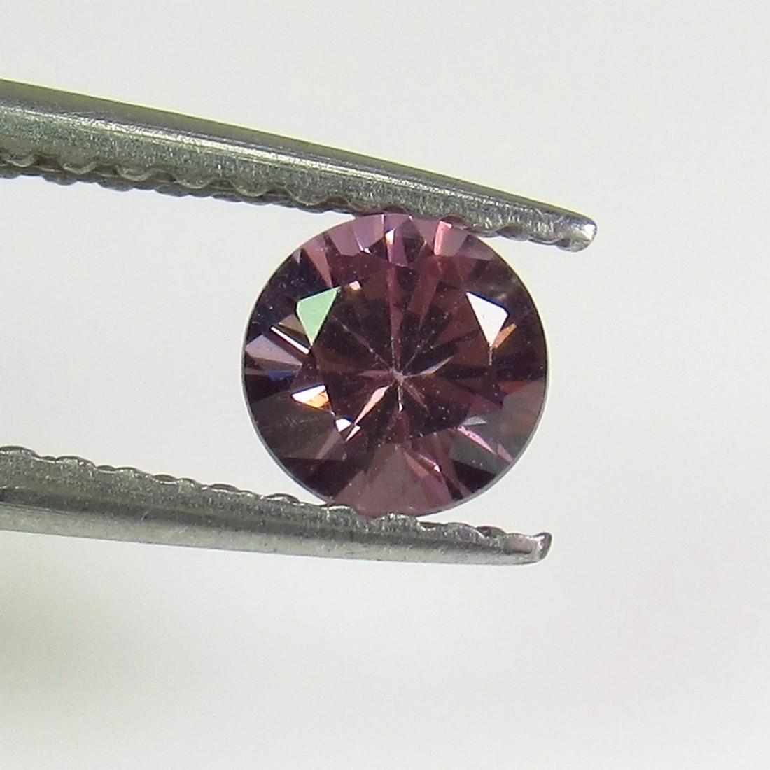 0.41 Ct Genuine Burma Brown Spinel 4.5 mm Round Cut: No Reserve! Item: 0.41 Ct Genuine Burma Brown Spinel 4.5 mm Round Cut Stone Clarity: VVS Loose Gemstone: Natural Spinel Round Carat Weights: 0.41 Size/Dimensions: 4.40 x 4.40 x 3.10 mm Excellent Round