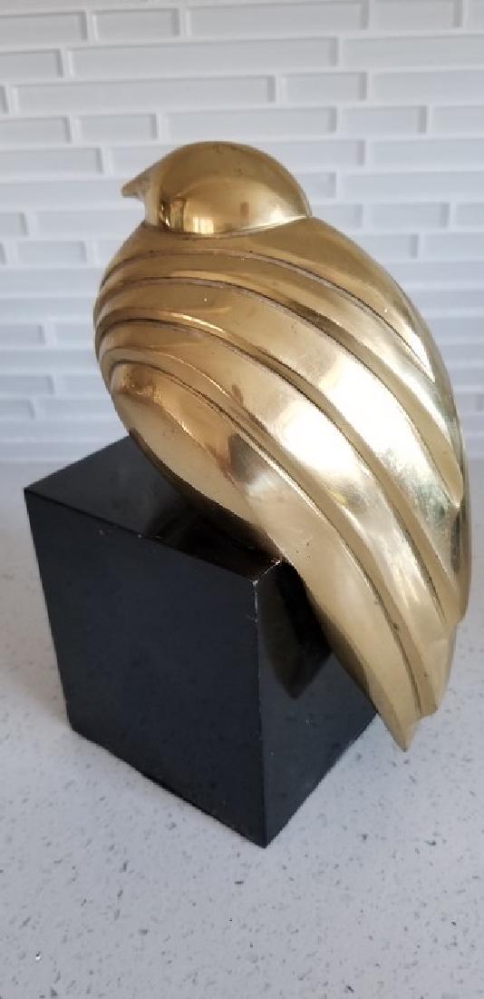 Curtis Jere Style Bird on Stand: Item: Curtis Jere Style Bird on Stand Maker: NA Origin: NA Date/Period: 1980's Materials: Brass Size: 9 x 5.5 inches Highly deocrative and unique Curtis Jere style brass bird on stand, great for any s