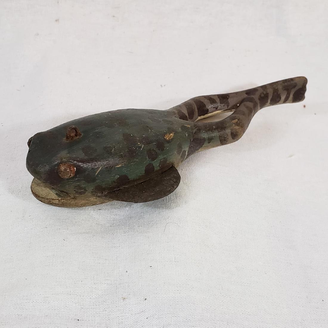 Midwestern frog ice fishing decoy ca 1930 (1 of 4)