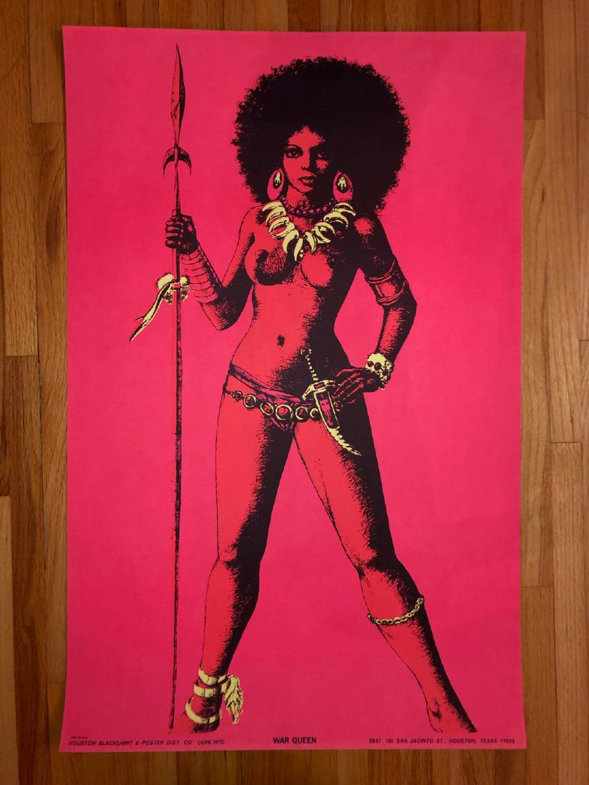 BLACKLIGHT POSTER - WAR QUEEN (1 of 1)