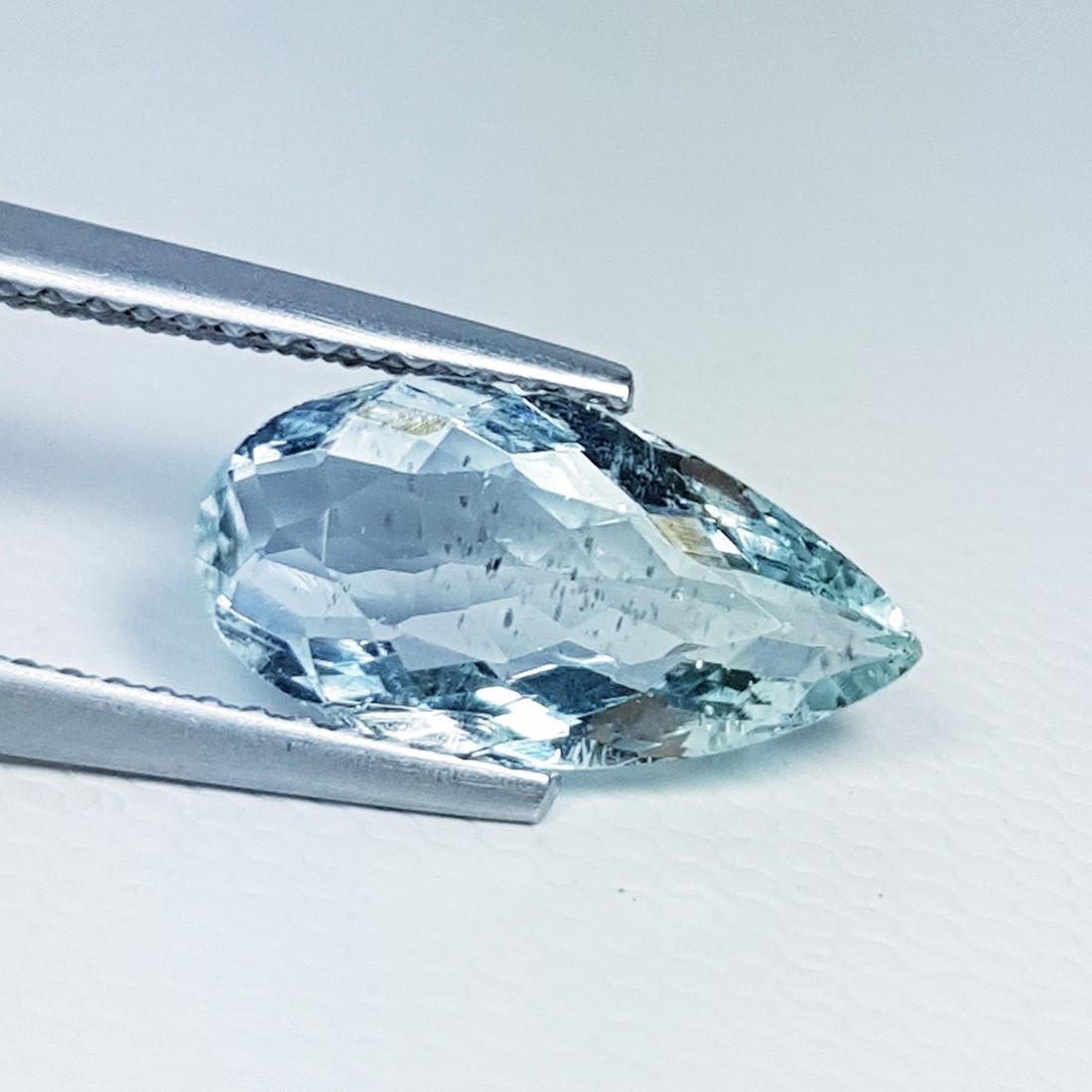 2.18 ct AAA Grade Pear Cut Natural Aquamarine (1 of 4)