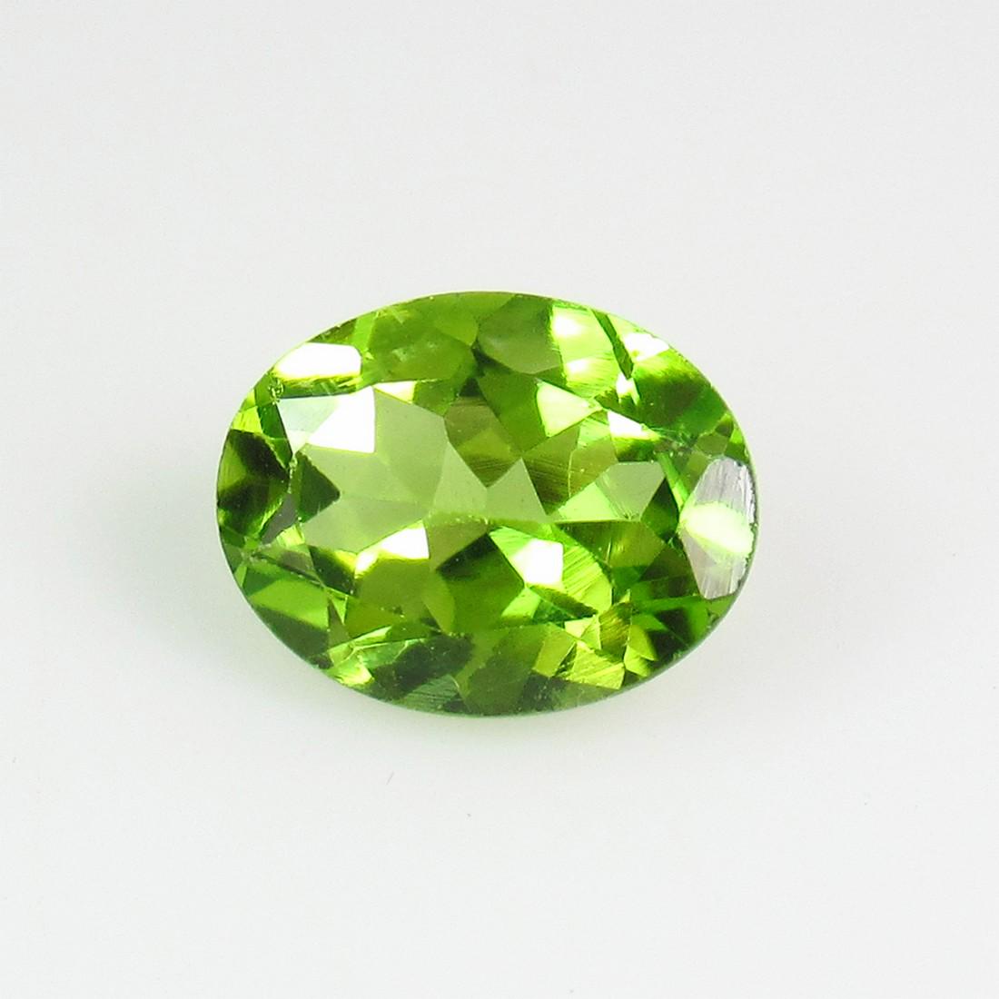 2.01 Ct Genuine Pakistan Peridot 9X7 mm Oval Cut (1 of 2)