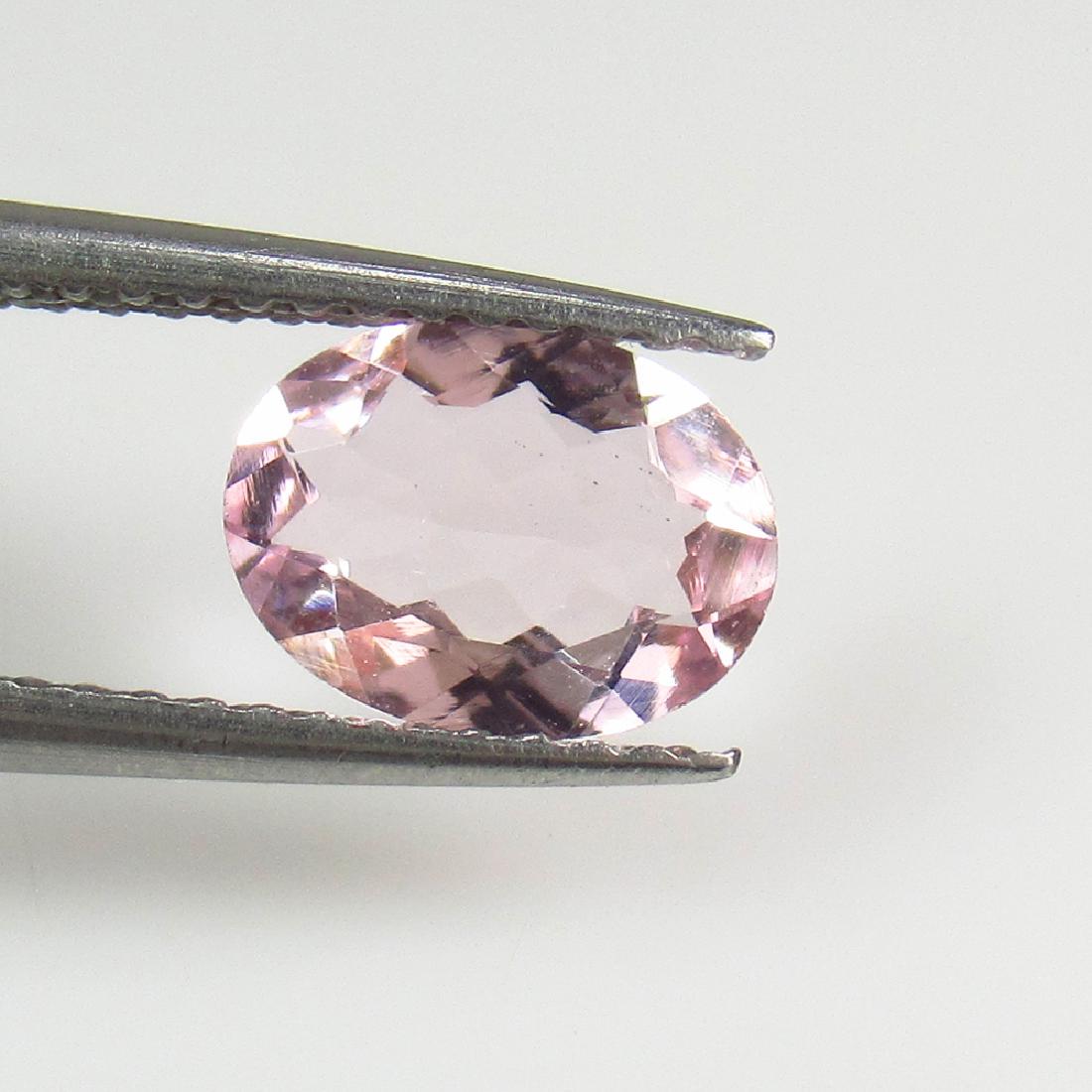 0.89 Ct Genuine Light Pink Morganite 8X6 mm Oval Cut (1 of 2)