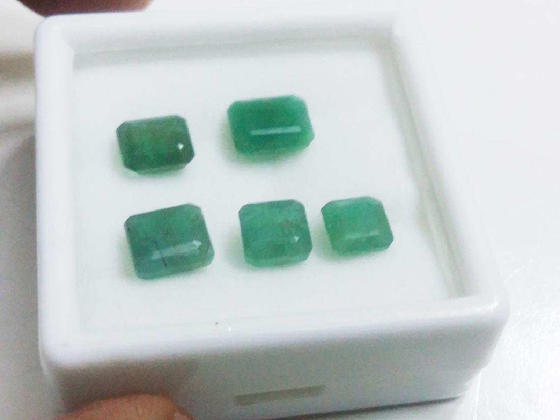 Natural Green Colombian Emerald (1 of 1)