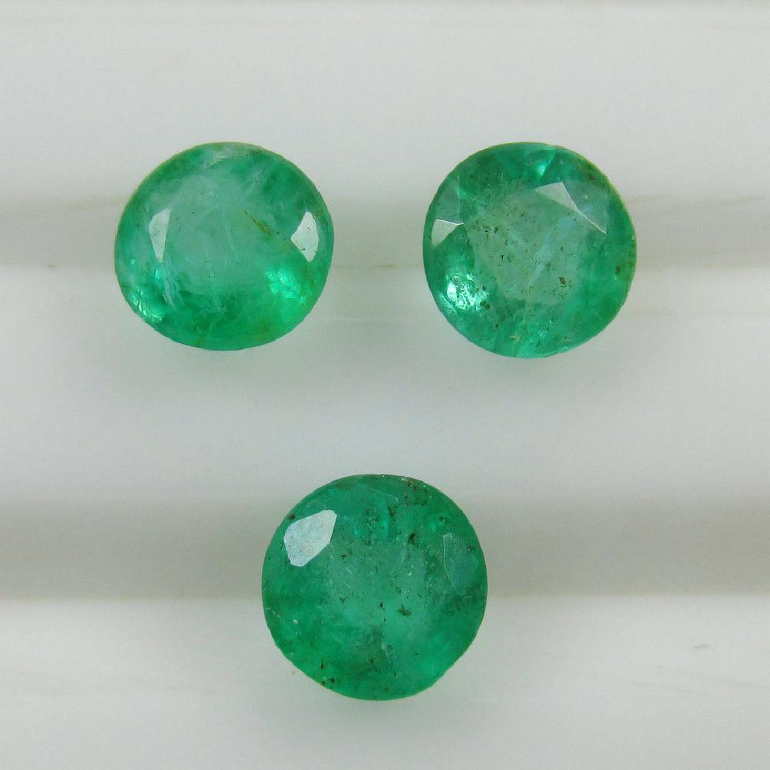 1.65 Ct Genuine 3 Zambian Emerald Round Set (1 of 2)
