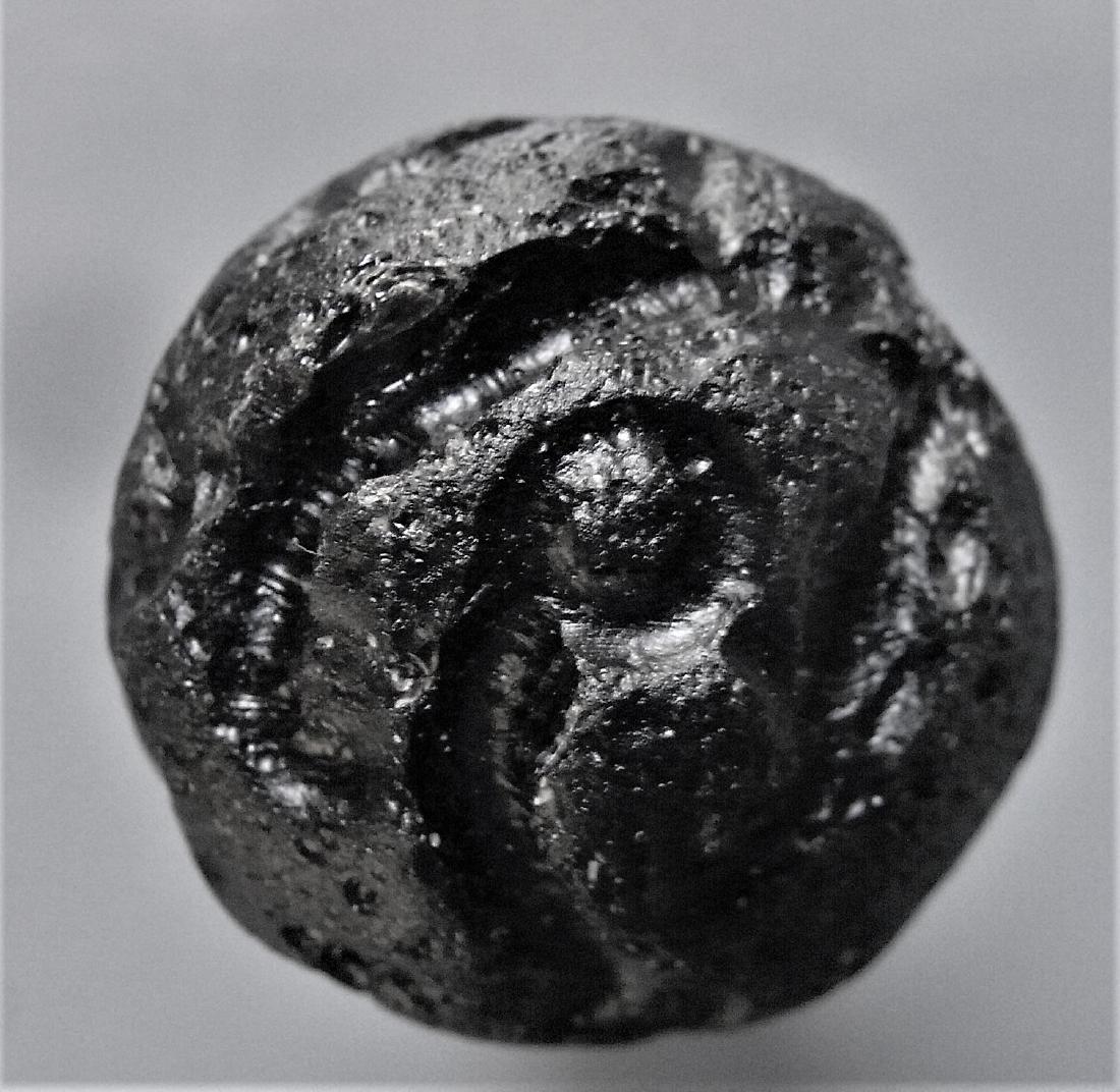 49 GRAM, TEARDROP SHAPED RIZALITE TEKTITE: Title: 49 GRAM, TEARDROP SHAPED RIZALITE TEKTITE Origin: Paracale, Camarines Norte, Bicol Region, Luzon, Philippines Size: 5.4x3.1x3 cm / 49 gram Description: big, teardrop shaped rizalite tektite fro