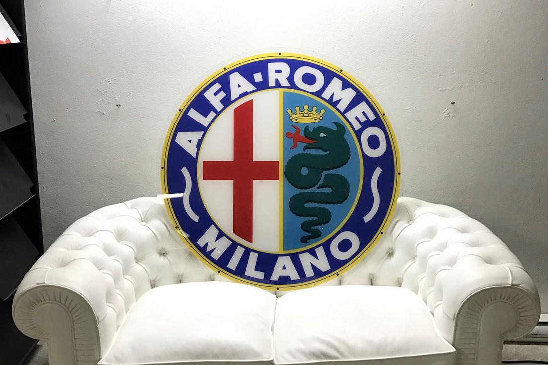Alfa Romeo Plexgilas Sign (1 of 8)