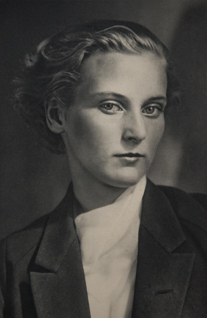 ANDRE KERTESZ - Mrs. Hubbell (1 of 1)