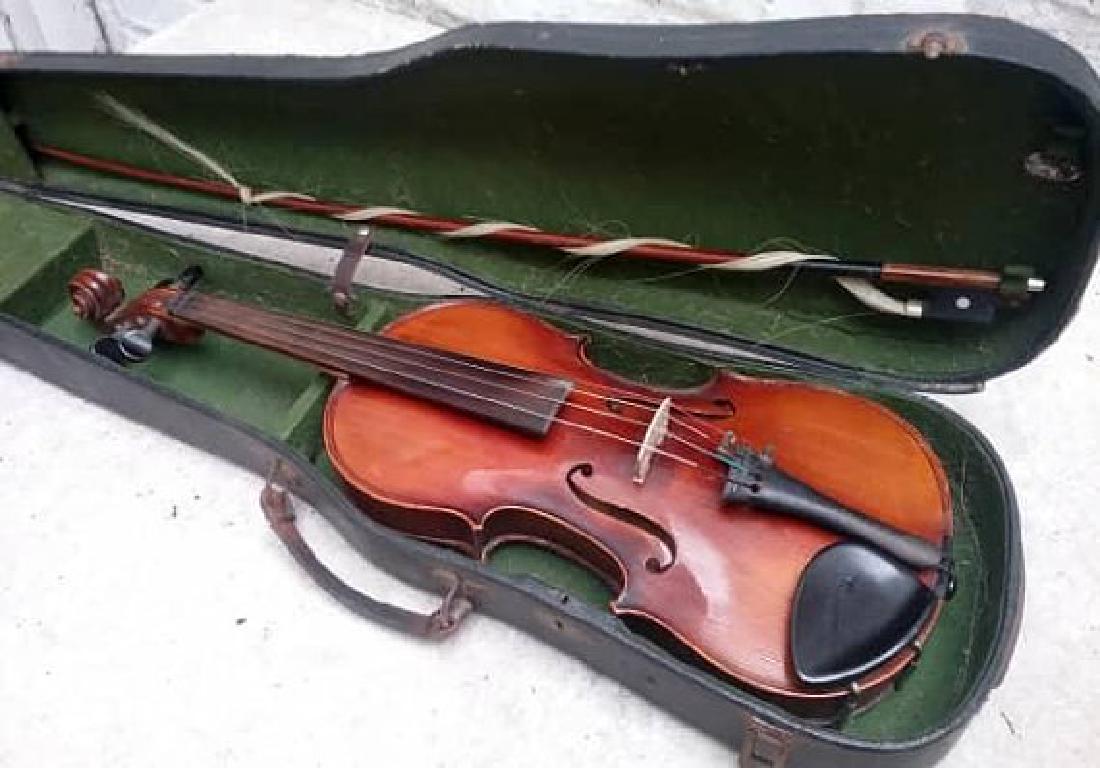 French VIOLIN 3/4 from Mirecourt , France circa 1920 (1 of 10)