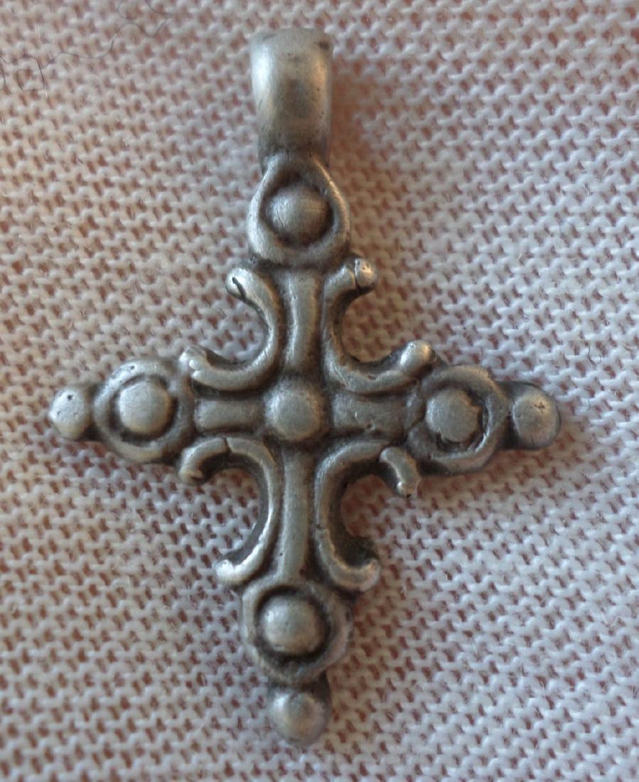 Medieval silver templar cross crucifix pendant (1 of 6)