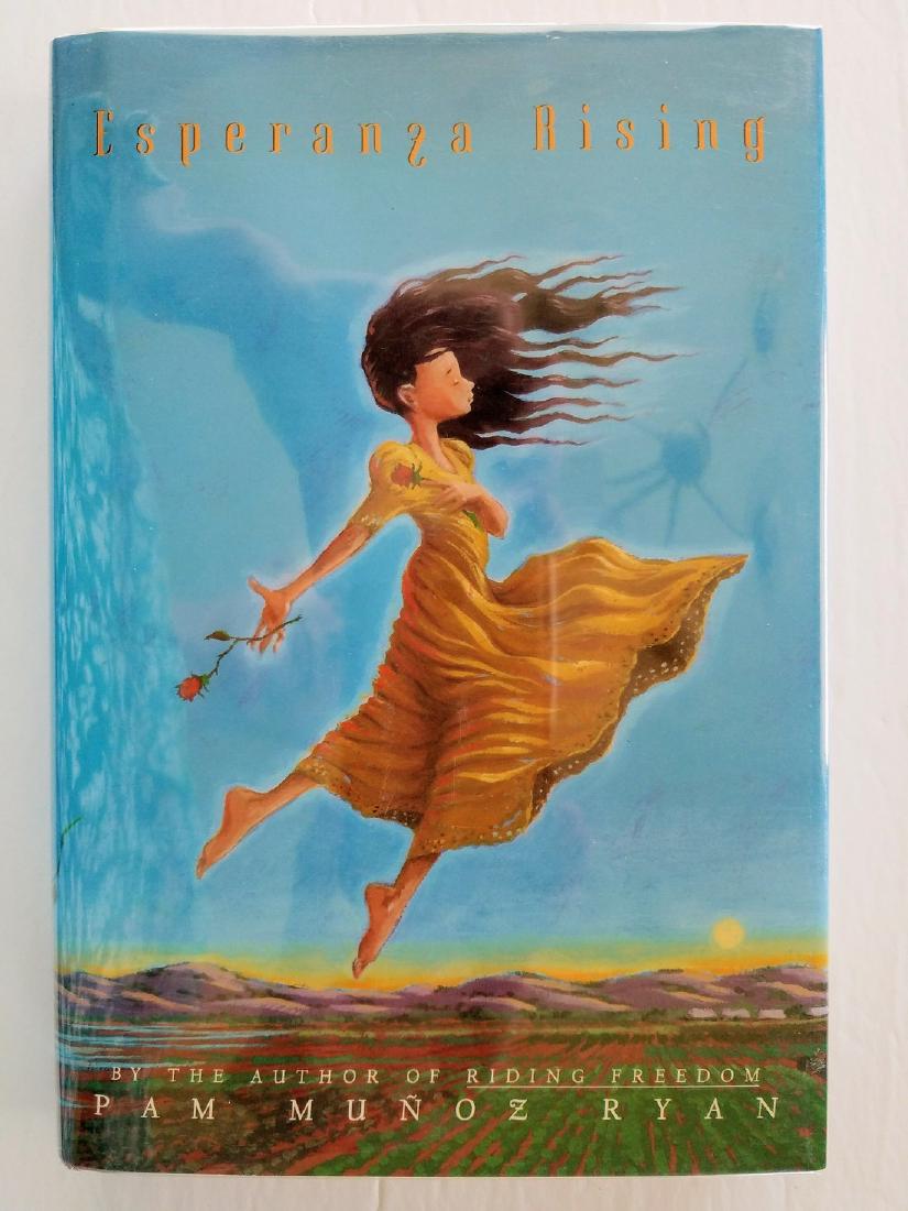 Esperanza Rising. Pam Munoz Ryan.