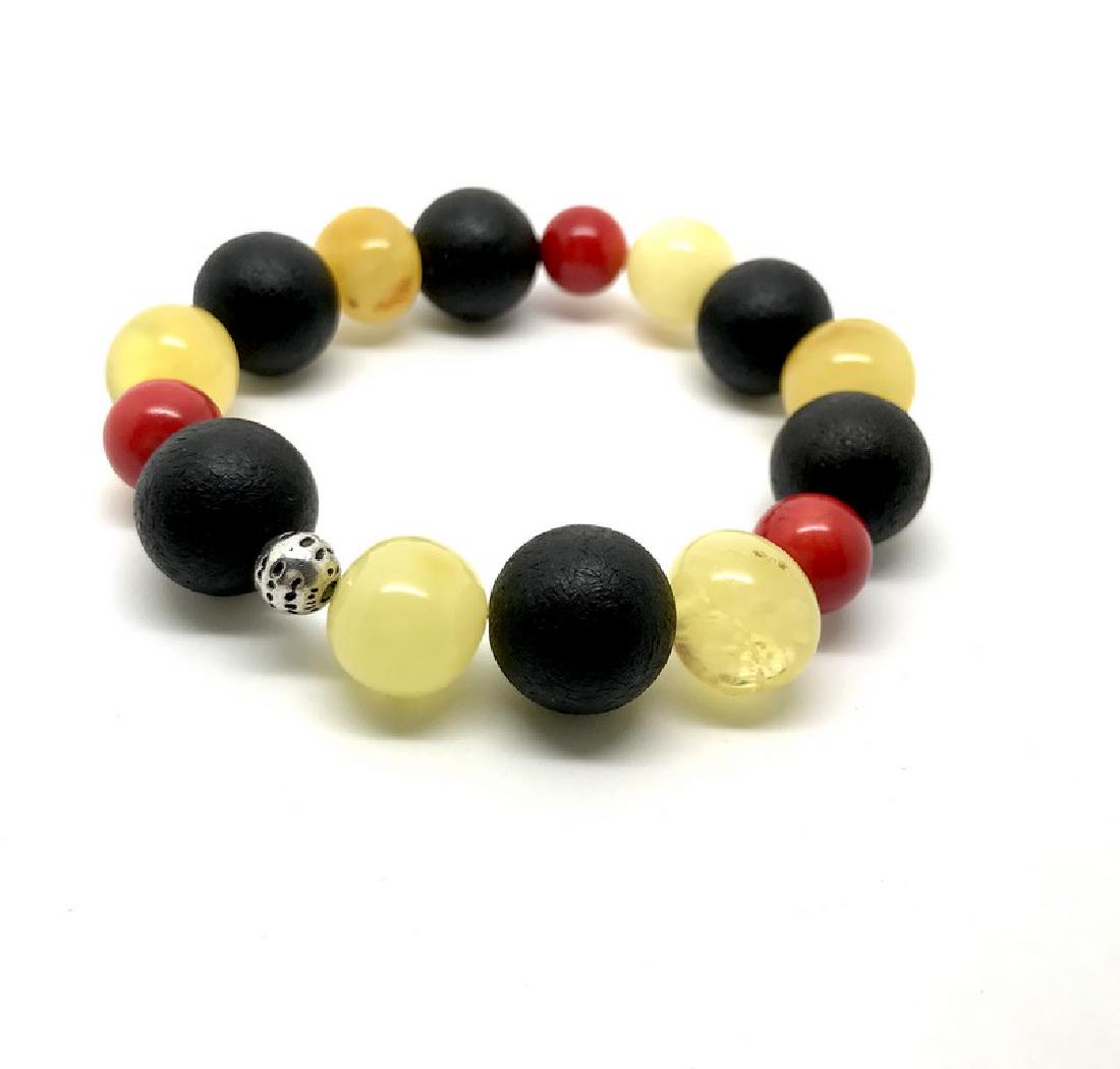 Bracelet Baltic amber & Coral beads (1 of 8)