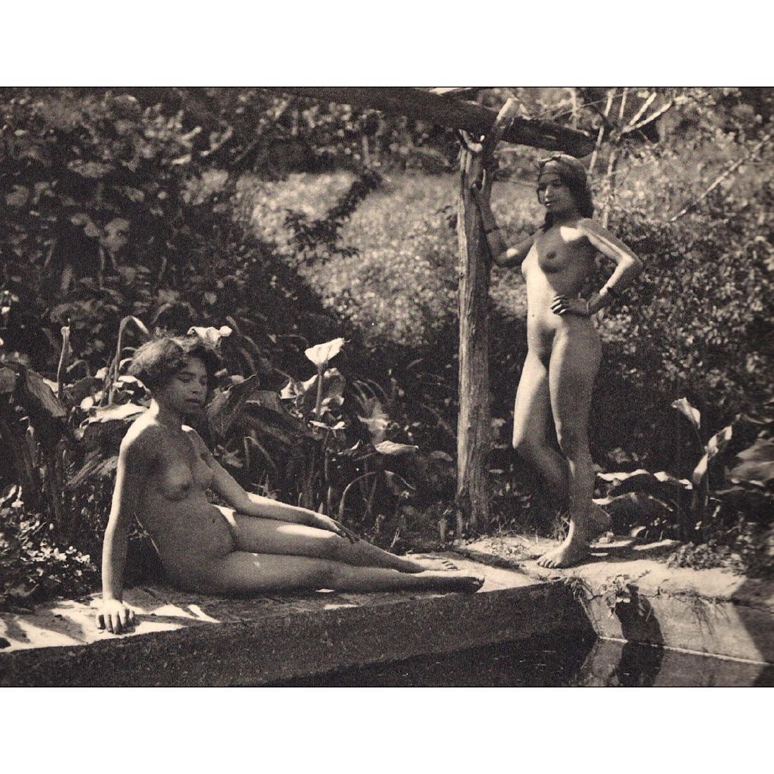 MARCEL MEYS - Algériennes: Artist: MARCEL MEYS Print Title: Algériennes Medium: Sheet-fed Gravure Printing Date: 1930's Printed in France Image Size approx: 7.25 X 5.75 inches Marcel Meys (1880-1901) was a French photographer.