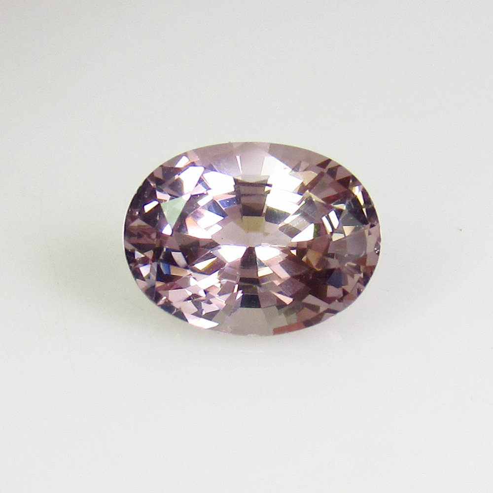 IGI Certified 1.34 Ctw Natural Burma Pink Spinel Oval (1 of 4)