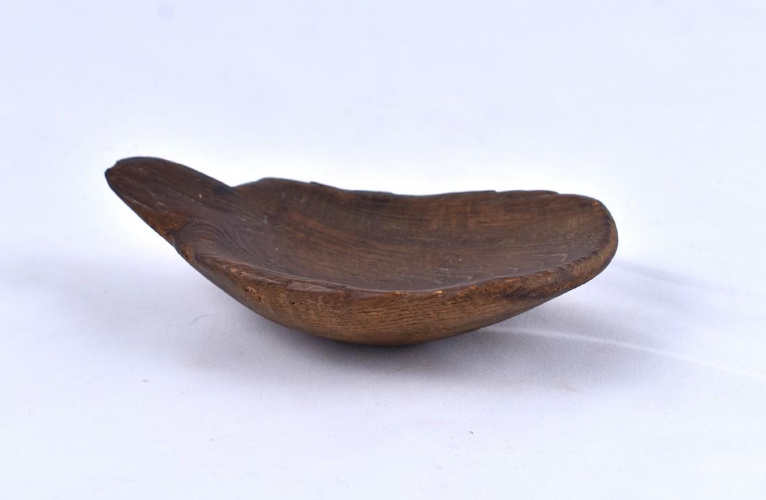 Primitive antique short handled scoop showing signs of (1 of 3)