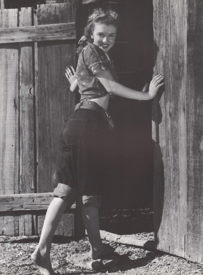 ANDRE DE DIENES - Marilyn Monroe (Norma Jean): Artist: ANDRE DE DIENES Print Title: Marilyn Monroe (Norma Jean) Medium: Photolitho Printed 1984 in the USA Image size (inches) approx. 12 x 9Â” Andre De Dienes Dienes was a professional photograph