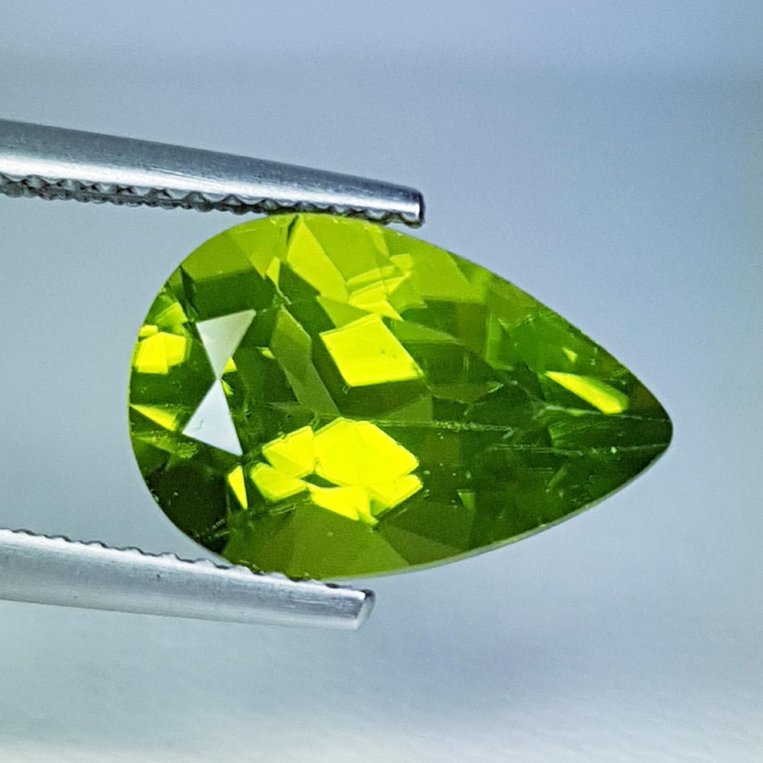4.55 ct AAA Quality Gem Pear Cut Natural Peridot (1 of 6)