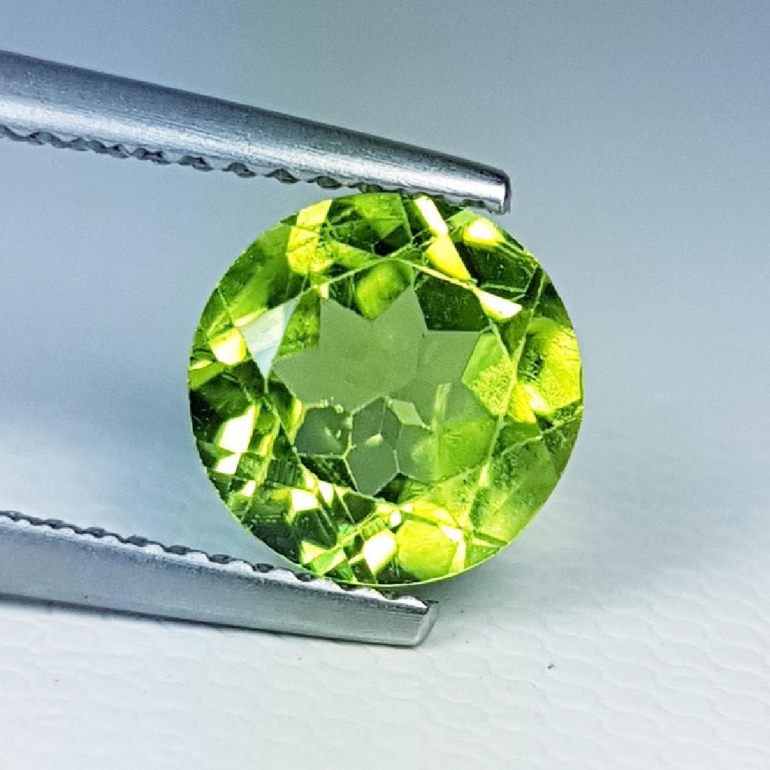1.90 ct AAA Quality Gem Round Cut Natural Peridot (1 of 6)