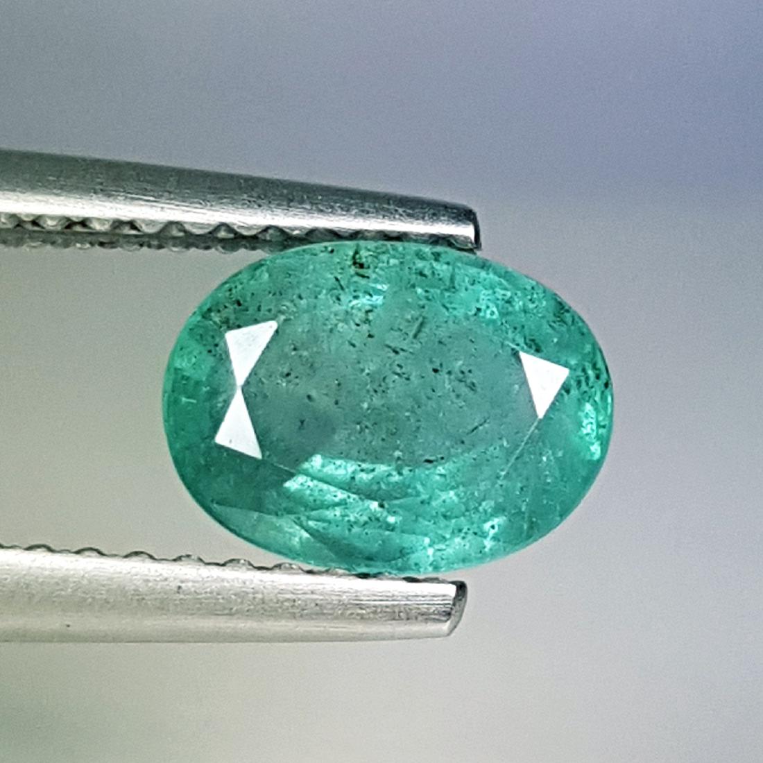 1.20 ct Top Grade Oval Cut Natural Emerald (1 of 6)