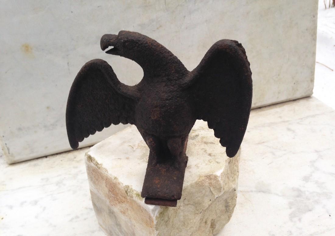19thc cast iron rooftop snow eagle (1 of 6)