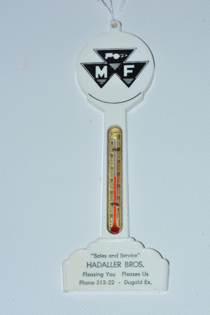 Massey Ferguson w/MF logo Plastic Pole Thermometer (1 of 2)