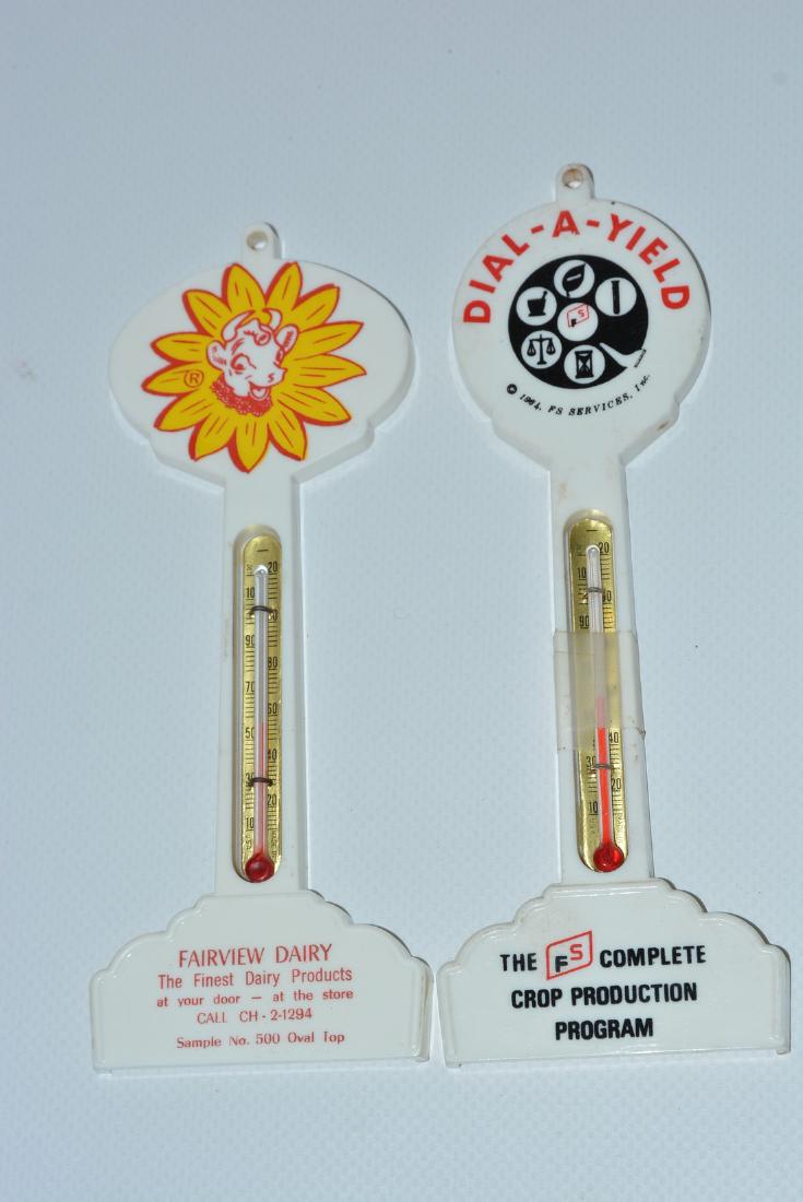 Elise & FS "Dial-A-Yield" Plastic Pole Thermometer (1 of 2)