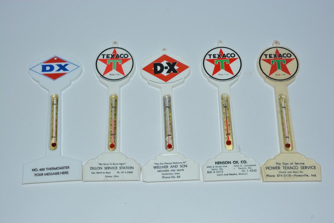 5-Service Station Plastic Pole Thermometers (1 of 2)
