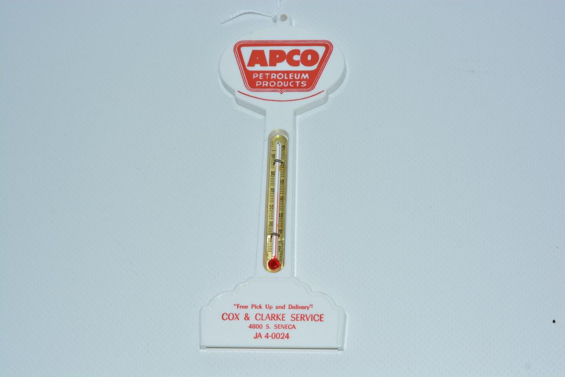 APCO Petroleum Products Plastic Pole Thermometer (1 of 2)
