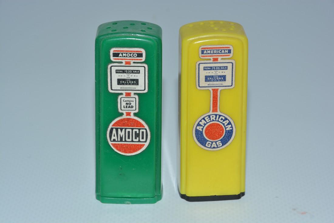 American Gas & Amoco Plastic Gas Pump Salt & Pepper: No Reserve! rated 9.5, paper decals and bodies are in excellent condition, yellow & green bodies 2.75"T. Shipping: Domestic: Flat-rate of $15.00 to anywhere within the contiguous U.S. International: F