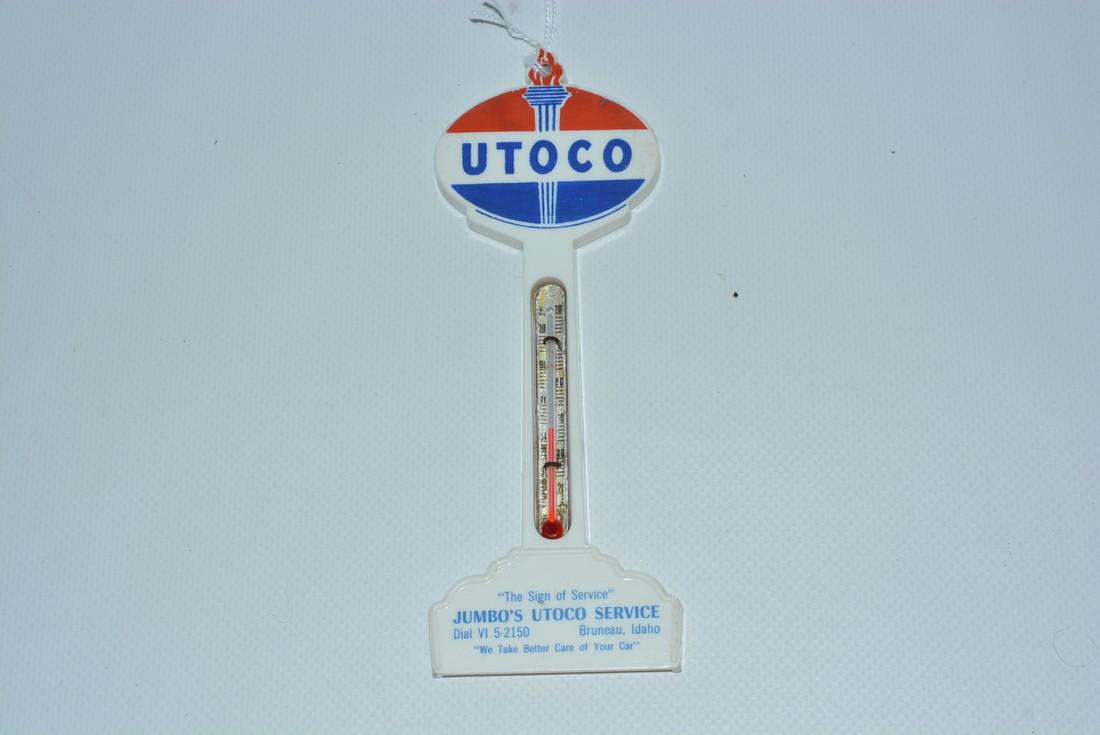 Utoco (Standard Oil of Utah) Plastic Pole Thermometer (1 of 1)