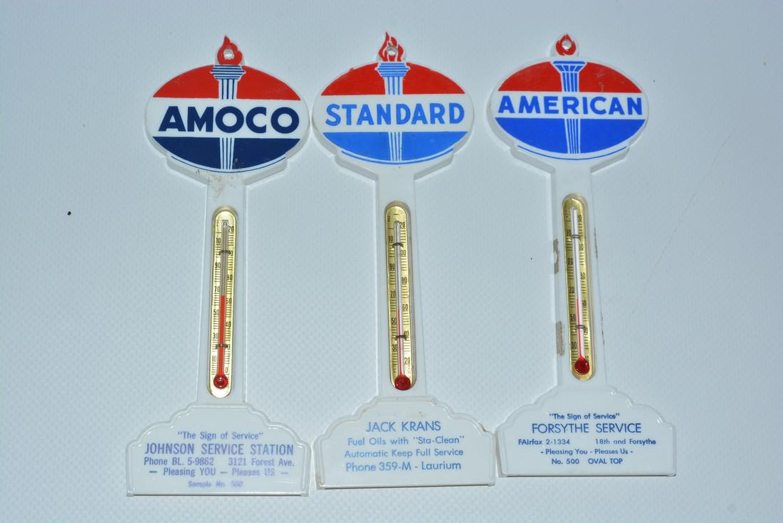 Standard, American & AMOCO Plastic Pole Thermometers (1 of 2)