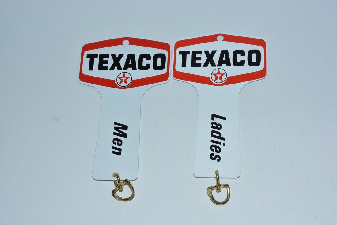 Pair of Texaco (new logo) Men & Ladies Rest Room metal (1 of 2)