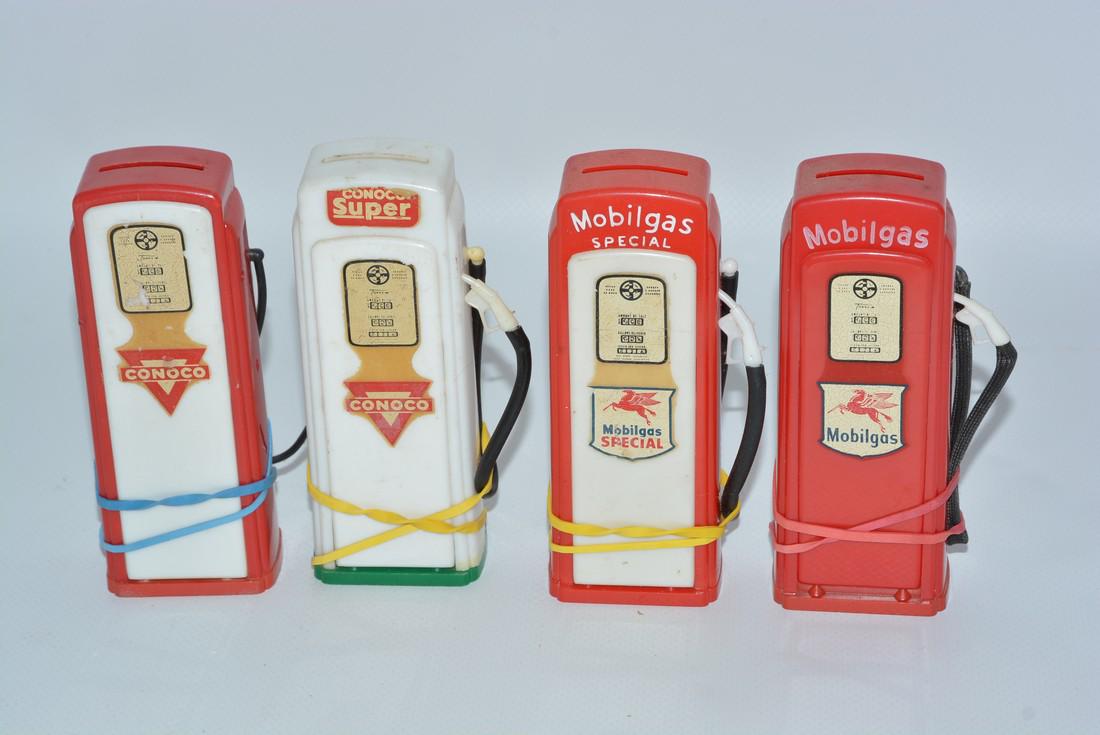 2-Sets Conoco & Mobilgas Plastic Gas Pump Banks w/hoses (1 of 2)