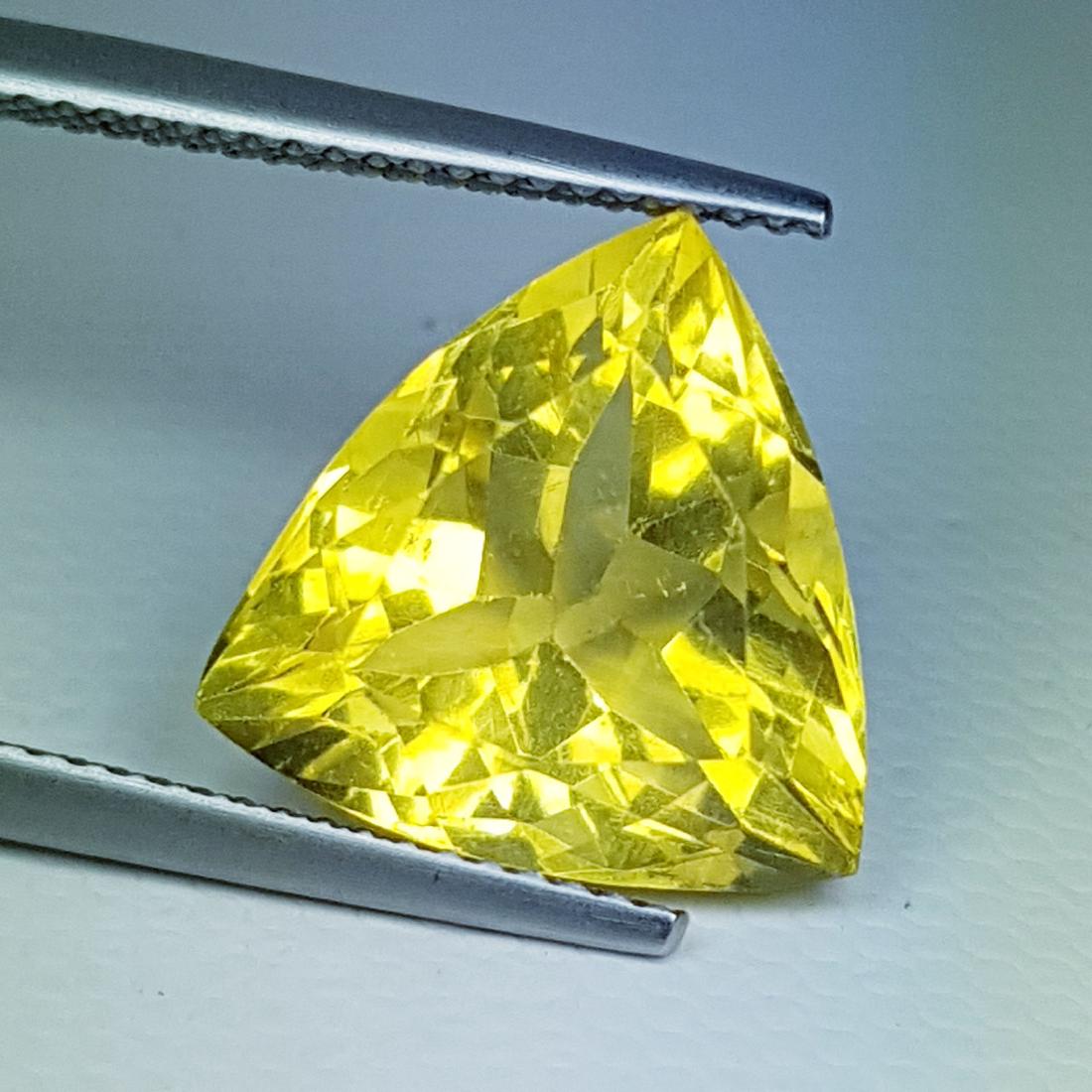 9.40 ct Collector's Gem Triangle Cut Natural Fluorite (1 of 6)