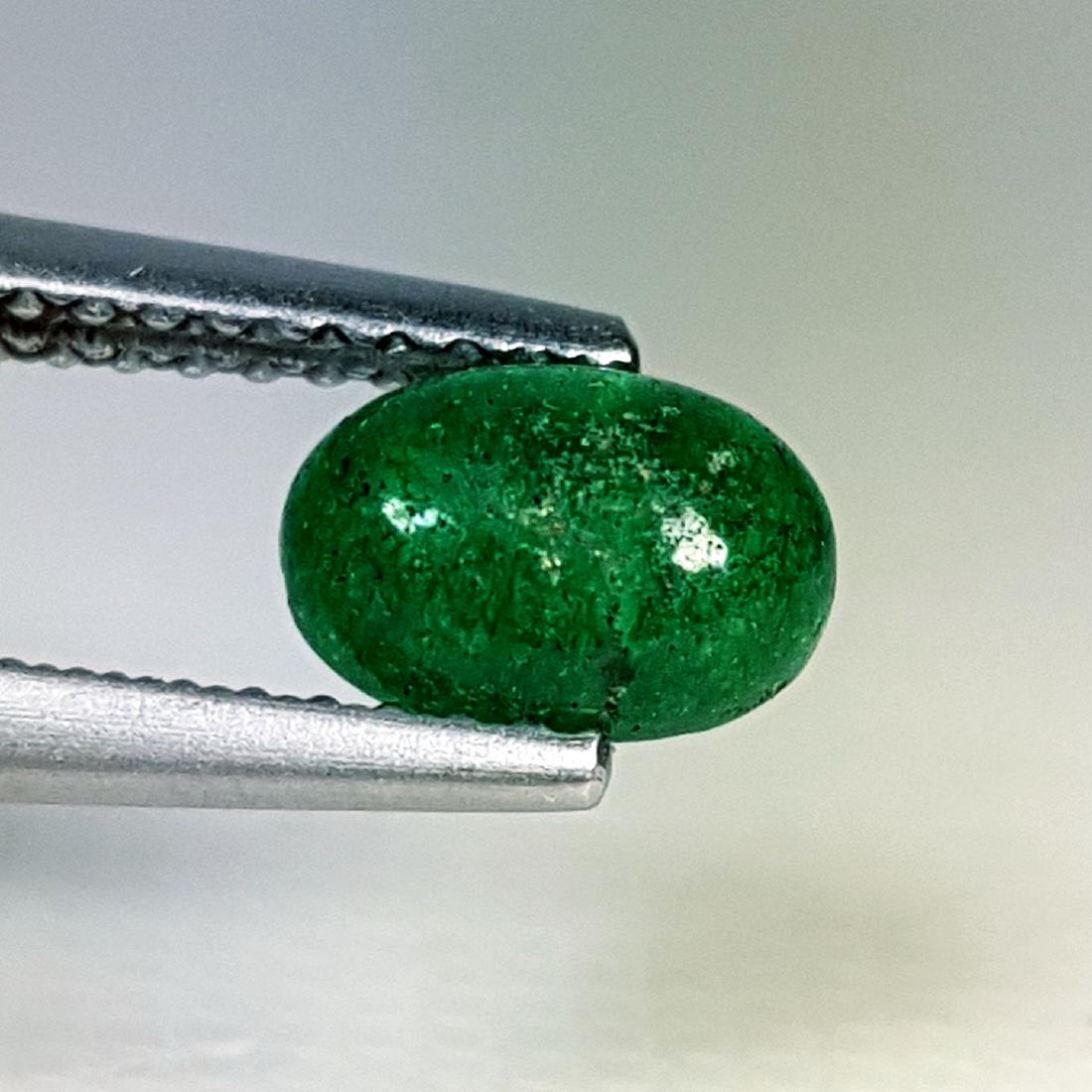 0.85 ct AAA Luster Gem Oval Cut Natural Emerald (1 of 6)