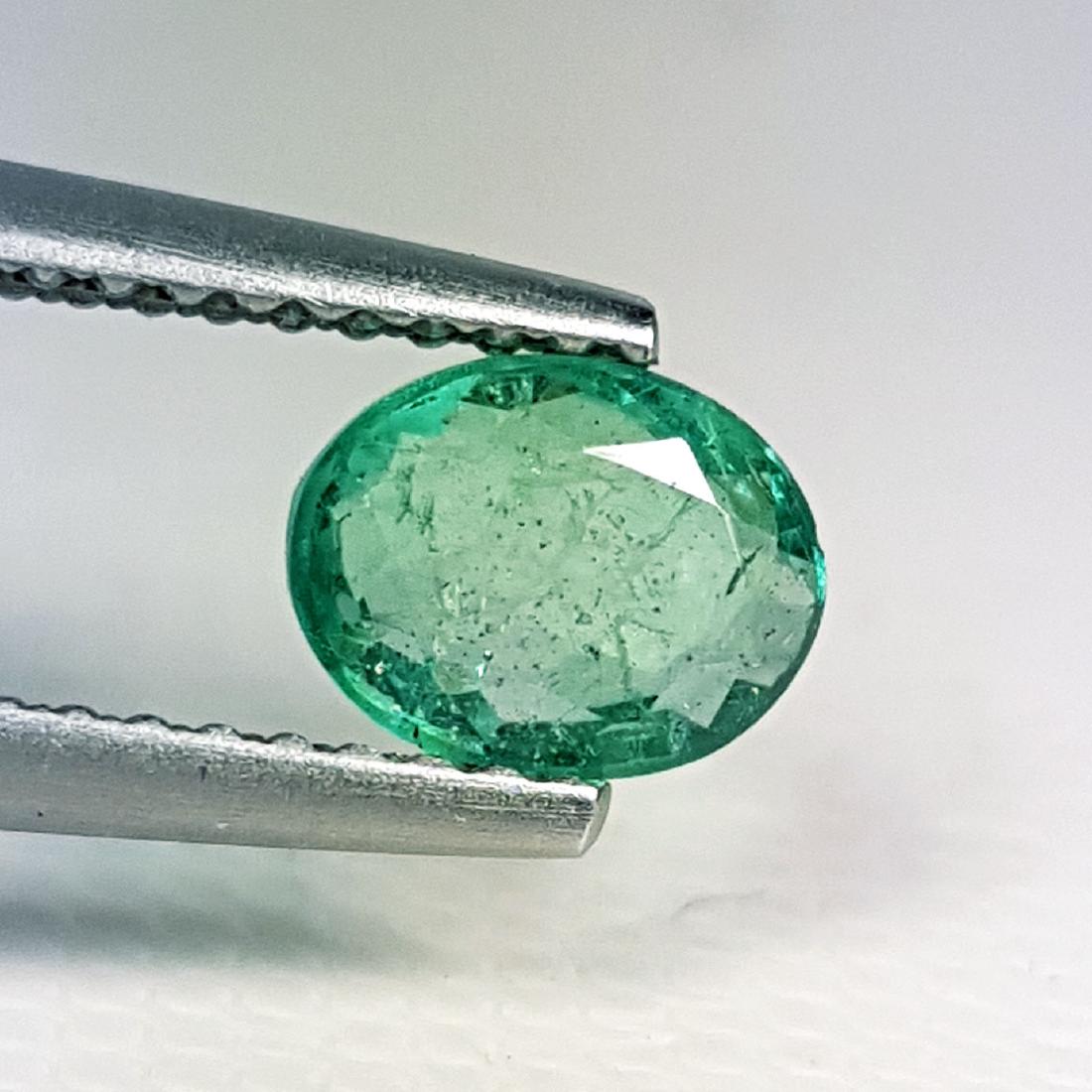 0.80 ct Top Quality Gem Oval Cut Natural Emerald (1 of 6)
