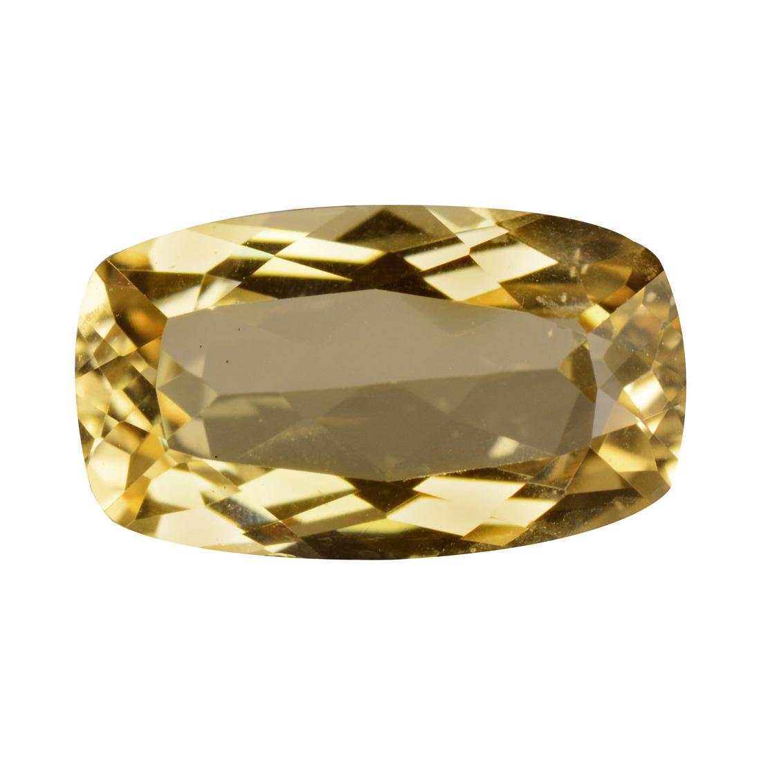 2,11 ct Yellow Beryl: Reserve Reduced! Title: 2,11 ct Yellow Beryl Gemstones: Yellow Beryl Carat Weights: 2,11 ct Size/Dimensions: 11x6x4,35 Origin: brazil Reserve: $45.00 Jasper52 negotiates the lowest reserves so bidders