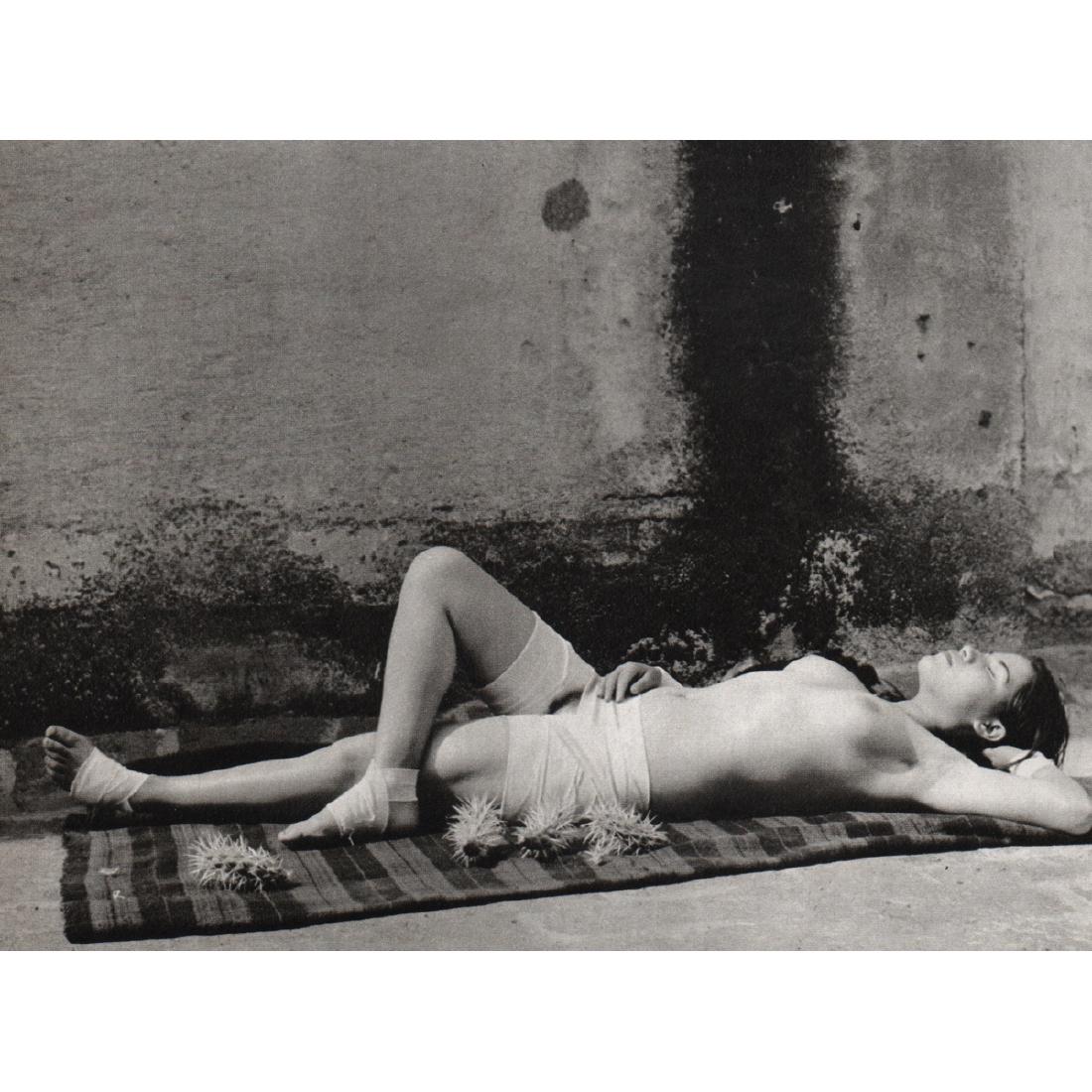 MANUEL ALVAREZ BRAVO - Good Fame Sleeping, 1938: Artist: MANUEL ALVAREZ BRAVO Print Title: Good Fame Sleeping, 1938 Medium: Sheet-fed Gravure Printing Date: 1975 Printed in England Image Size: 7 X 5.25 inches Manuel Alvarez Bravo (1902-2002) was Mex