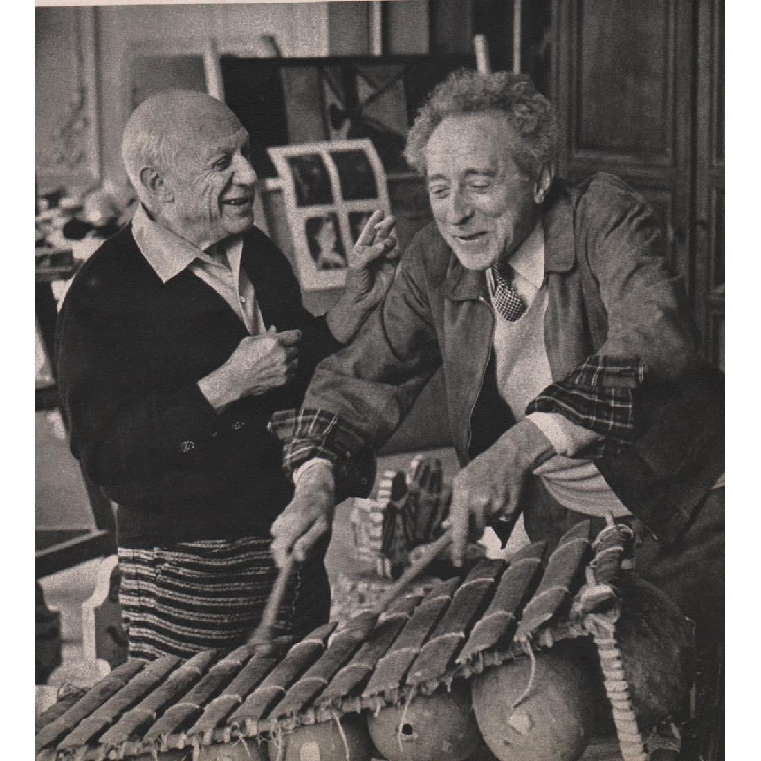 DAVID DOUGLAS DUNCAN - Picasso gives Cocteau a Lesson (1 of 1)