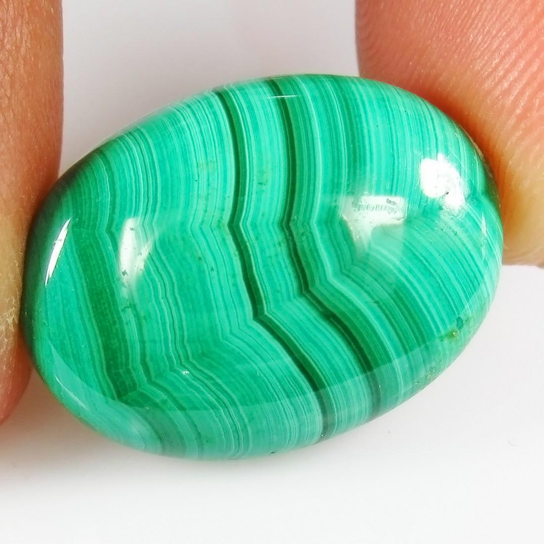 18.77 Ct Genuine Green Malachite Oval Cabochon (1 of 2)