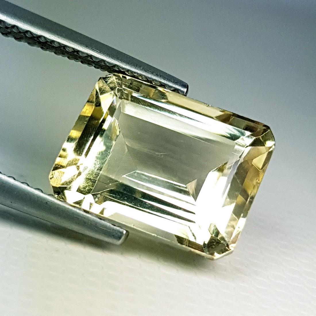Natural Scapolite Emerald Cut 5.30 ct (1 of 6)