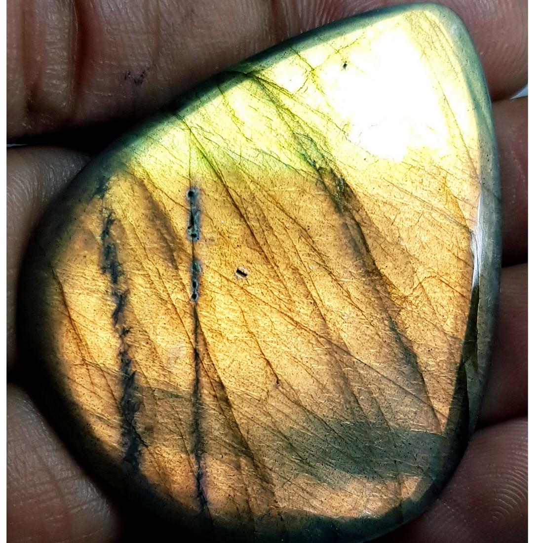 79.22 ct Natural Labradorite: No Reserve! Title: 79.22 ct Natural Labradorite Color/Clarity: Opaque Gemstones: Gemstones Carat Weights: $79 Size/Dimensions: 47.35 x 38.70 x 5.70 Additional Information: Pear - USA Shipping:
