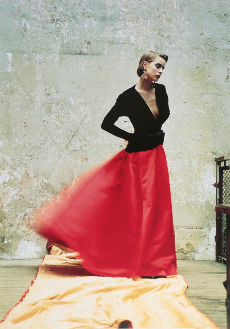 DAVID SEIDNER - Abendkleid von Yves Saint Laurent, 1985: Artist: David Seidner Title: Abendkleid von Yves Saint Laurent, 1985 Date Printed: 1989 Medium: Photolithograph Printer Location: Germany Size: 22.5x32 cm - 8.86 x 12.6 inch Mount Size: 28.5x38cm - 11