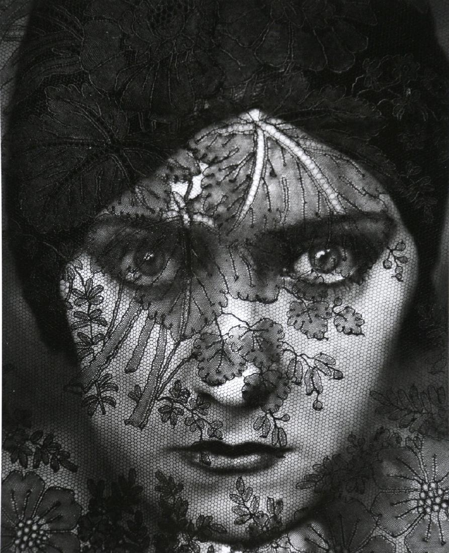 EDWARD STEICHEN - Gloria Swanson, 1924 (1 of 1)