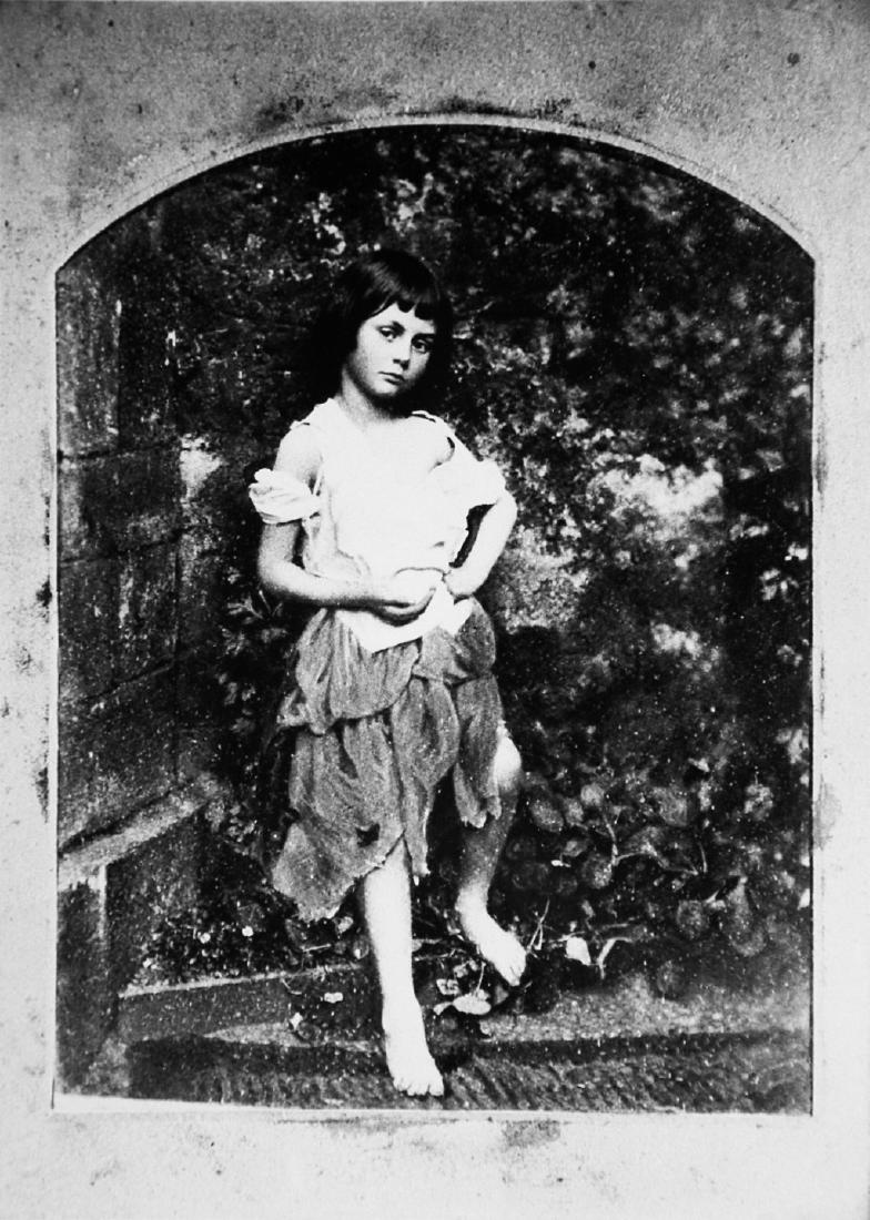 LEWIS CARROLL - Portrait of Alice Liddell. 1862 c.: Artist: Lewis Carroll Title: Portrait of Alice Liddell. 1862 c. Date Printed: 2008 Medium: Photo Litho with Copyright Lewis Carroll / Bettmann Corbis Printer Location: Italy Size: 15x21 cm - 5.9x8.3 i